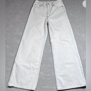 Levi’s Ribcage wide leg jeans size 29